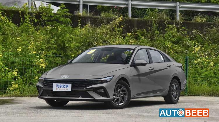 Hyundai Elantra 2025